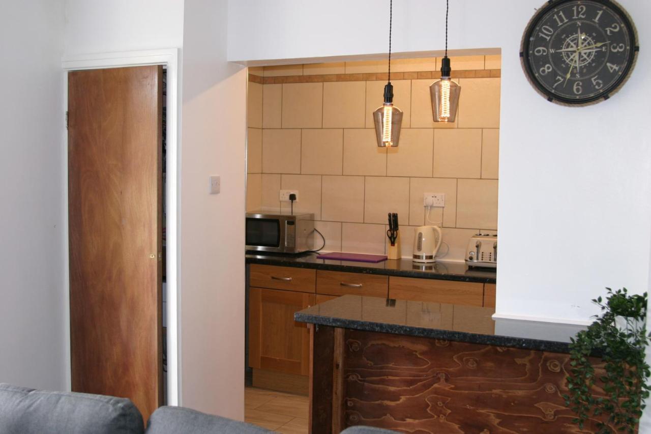 Apartment Southbay Flats Flat 1