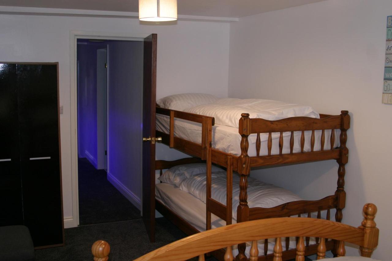 Southbay Flats Flat 1 Apartment *
