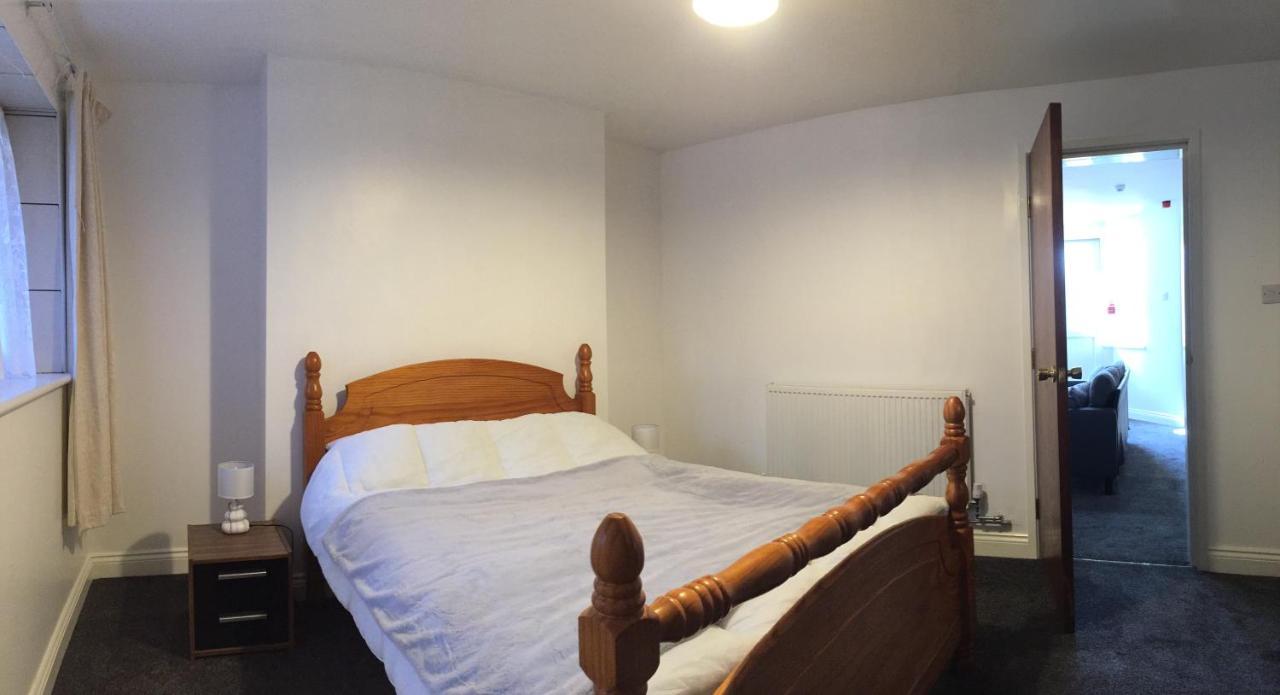 Southbay Flats Flat 1 Apartment